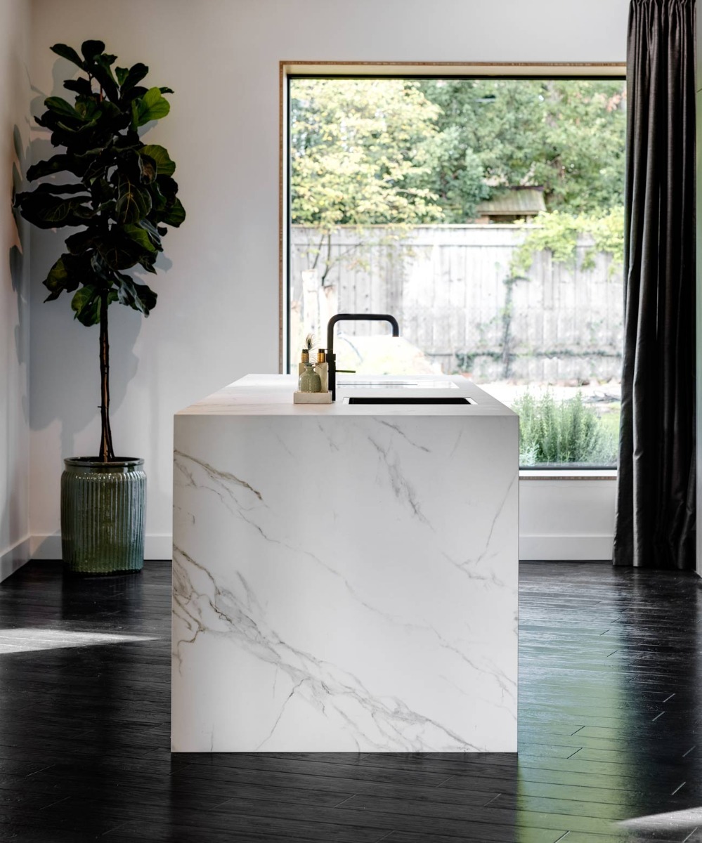 Neolith